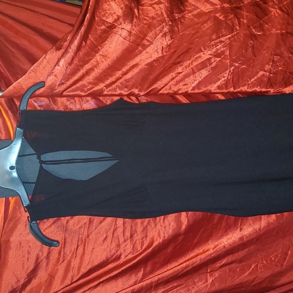Charlotte Russe Dresses & Skirts - Charlotte Russe black dress ties in the back